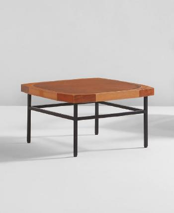 Low table by 
																	Roberto Gabetti
