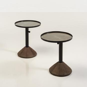 Tables d'appoint by 
																			Giuseppe Rossi