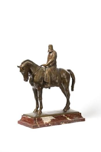 Modèle d'édition de la statue équestre du roi Léopold II place du Trône à Bruxelles by 
																	Thomas Vincotte