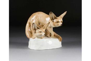 Wüstenfuchspaar by 
																	 C M Hutschenreuther Porcelain Factory