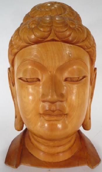 Head of Buddha by 
																			 Wang Ersheng