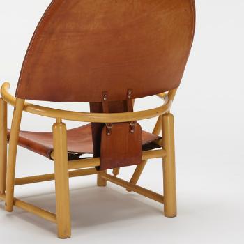 Hoop lounge chair by 
																			Piero Palange
