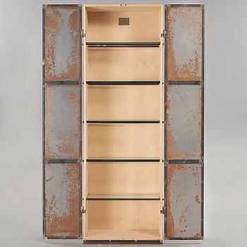 An Cabinet Slottsbacken by 
																			 Kallemo