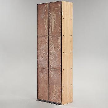 An Cabinet Slottsbacken by 
																			 Kallemo