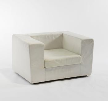 Throw away easy chair by 
																	Willie Landels