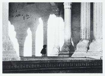 Flickan i Templet, Agra by 
																			Georg Oddner