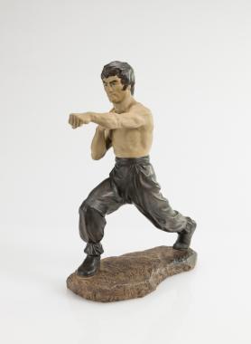 Ku Fu Master Bruce Lee by 
																			 Liu Ou Sheng