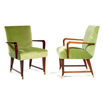 Suite de trois fauteuils néoclassiques by 
																	 ISA Italy