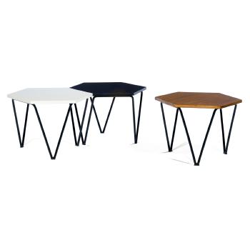 Suite de trois tables basses by 
																	 ISA Italy