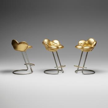 Soshun stools by 
																			Masanori Umeda