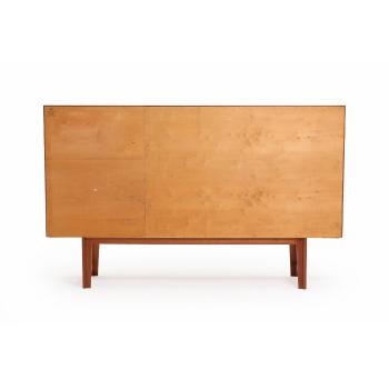 Sideboard with three profiled doors in front, behind which shelves and two drawers by 
																			 Vamo Sonderborg
