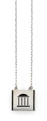Chain with pendant by 
																			Georg Stoger