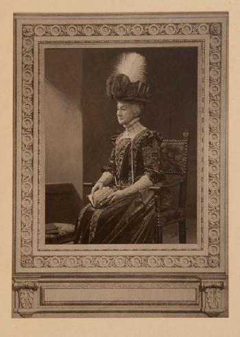 Princesse Françoise d’Orléans, duchesse de Chartres (1844-1925) by 
																	Paul Nadar