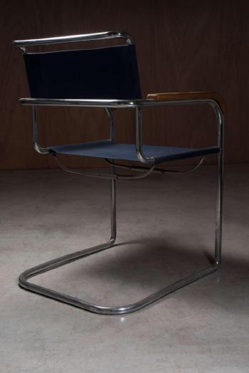 Paire de fauteuils mod. B34 by 
																			 Embru-Werke (Co)