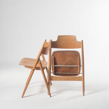 Six SE 18 folding chairs by 
																			Egon Eiermann