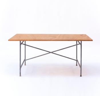 Drawing table by 
																			Egon Eiermann