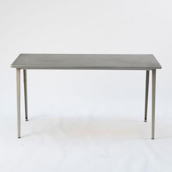 Revolt table by 
																			 Ahrend