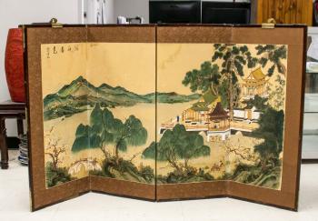 Chinese silk panel by 
																			 Yinzhou Ji An