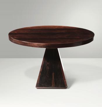 Table mod. Chelsea by 
																	Vittorio Introini