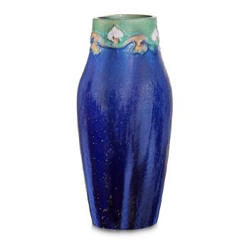 Vase squeezebag-decorated with stylized leaves by 
																			Frederick Hurten Rhead