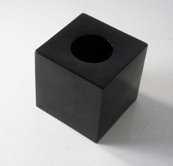 Cubic - 585 vase by 
																			 Il Sestante