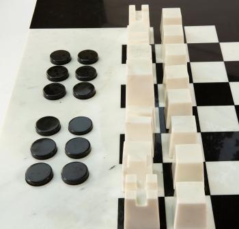 Sissa chess table by 
																			 Fucina degli Angeli