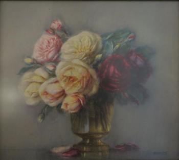 Vase de fleurs by 
																	Isidore Rosenstock