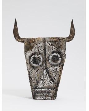 Bull Head by 
																	Dieter Noss