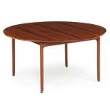 Circular coffee table of Brazilian rosewood by 
																			 P Jeppesen