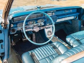 1961 Oldsmobile Starfire Convertible by 
																			 Oldsmobile