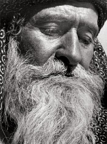 Elijahu Baleila, Mountain Jew From Caucasus And Founder of The El Roy (Close-up) by 
																	Walter Zadek
