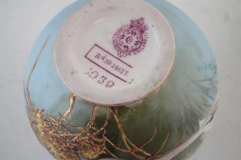 Royal Worcester Charles Baldwyn pot-pourri vase by 
																			Charles Henry Clifford Baldwyn