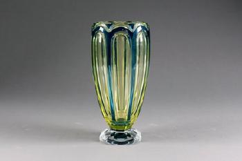 Vase, Art Déco, de forme tulipée by 
																			 Val Saint-Lambert