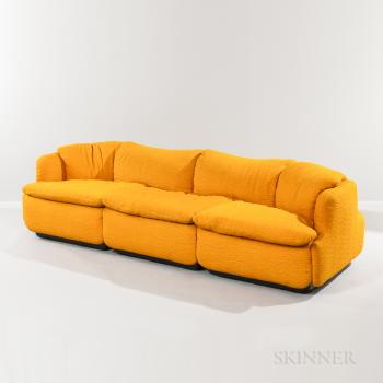 Confidential Sofa by 
																			 Saporiti Italia