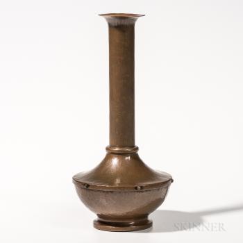 Beauty Copper Vase by 
																			 Roycrofters