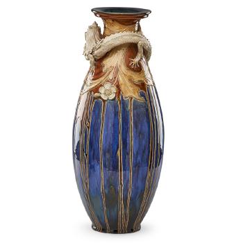 Important and large dragon vase by 
																			 Royal Doulton