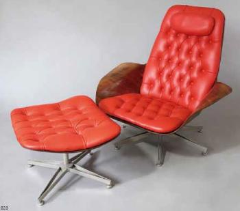 Sessel mit Ottomane Mr. Chair by 
																			George C Mulhauser
