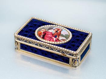 An Extraordinary And Important Yellow Gold＜ Pearl And Enamel Singing Bird Box With Music by 
																	 Frères Rochat