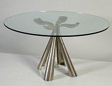 Table ronde by 
																	Vittorio Introini