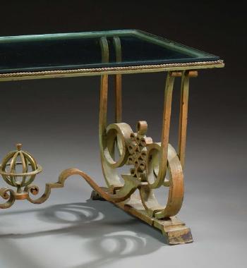 Table de milieu Astrolabes à décor d’entrelacs by 
																			Gilbert Poillerat