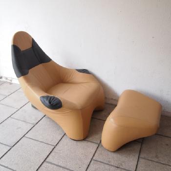 Chair + ottoman, model Poggiapiede hal by 
																			 Cassina