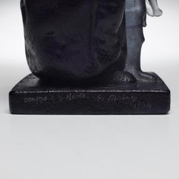 Omaggio A Henry Moore by 
																			Ermanno Nason