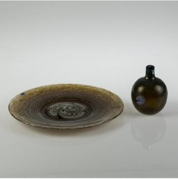 Plate and Bottle by 
																			Oiva Toikka