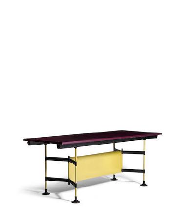 SPAZIO Work Table by 
																	 Olivetti