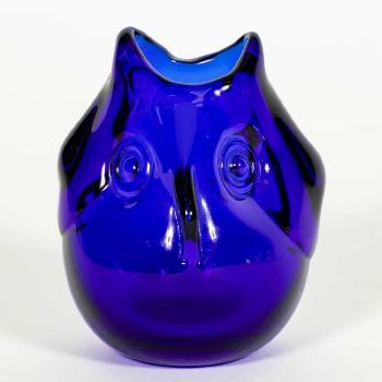 Owl vase by 
																			Dominick Labino