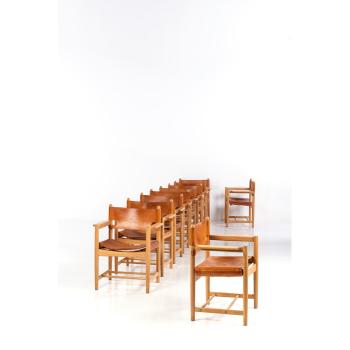 Hunting chairs, Modèle 3238 Ensemble de dix chaises  by 
																	 Fredericia