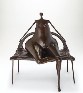 Mujer Sentada En Sofa by 
																	Abigail Varela