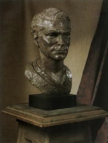 Bust of Laurence Olivier by 
																	Peter Lambda