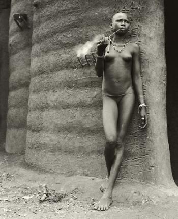 Unidentified Woman, Benin by 
																	Hector Acebes