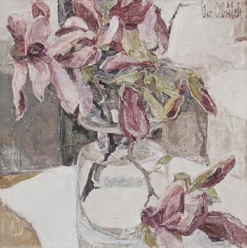 Magnolien in Glasvase. by 
																	Christel Abresch